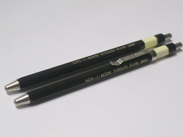 Koh-i-noor  Versatilka Koh-i-noor 2mm - černá - Versatilka černá bez klipu