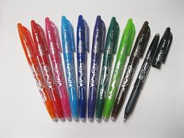 Gumovací pero Pilot Frixion Ball 0,7 - Frixion Ball - červené